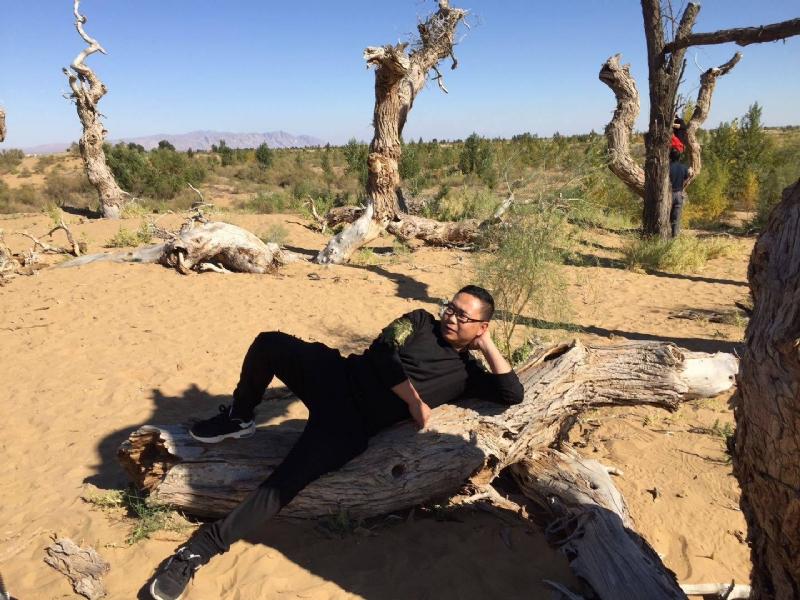 爱需要时间的第二张照片--包头交友中心